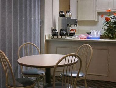 Howard Johnson Inn Tybee Island Savannah Ga Ресторан фото